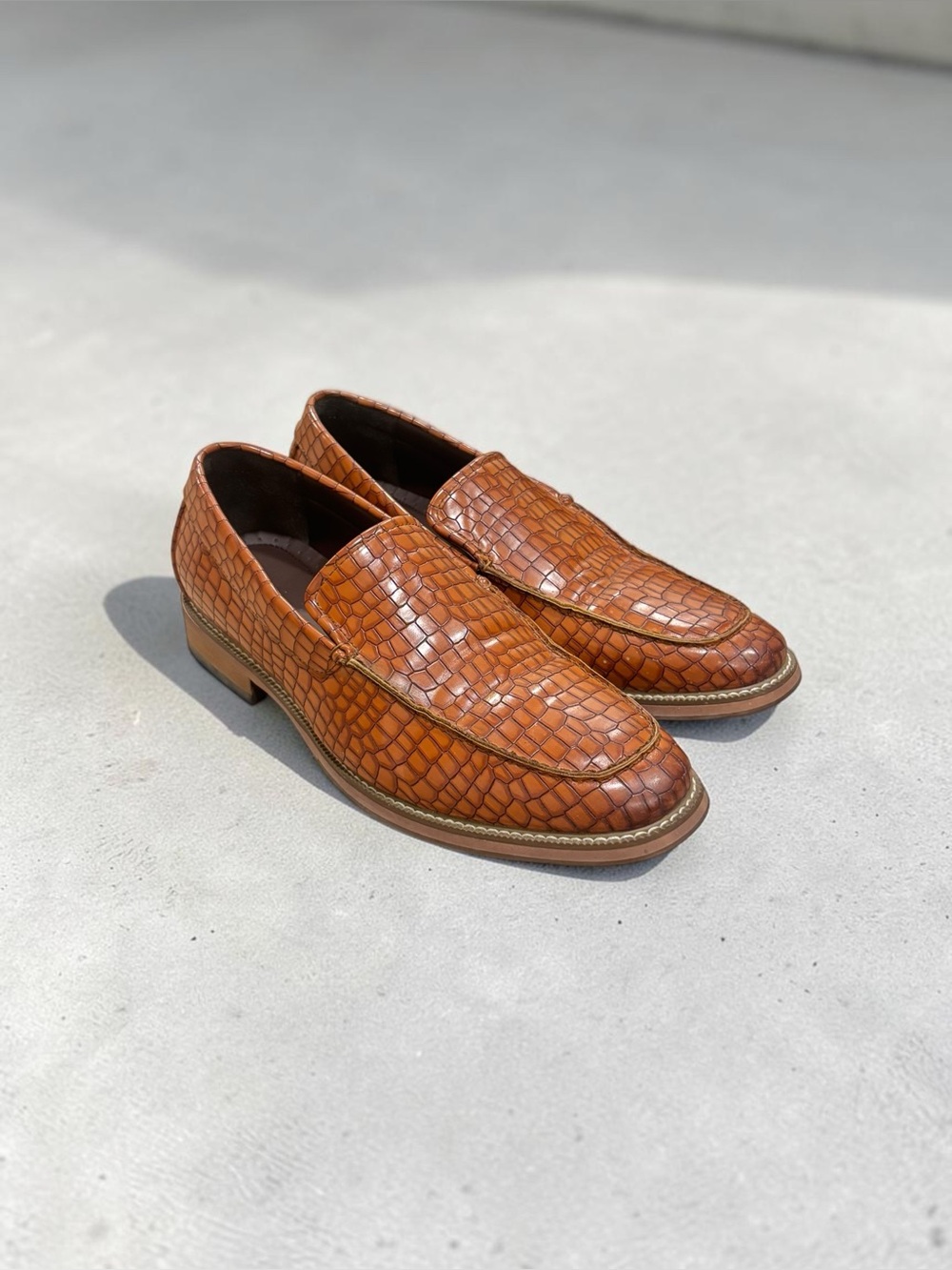 Men’s Crocodile Embossed Brown Loafers Dress Shoes Size 12
